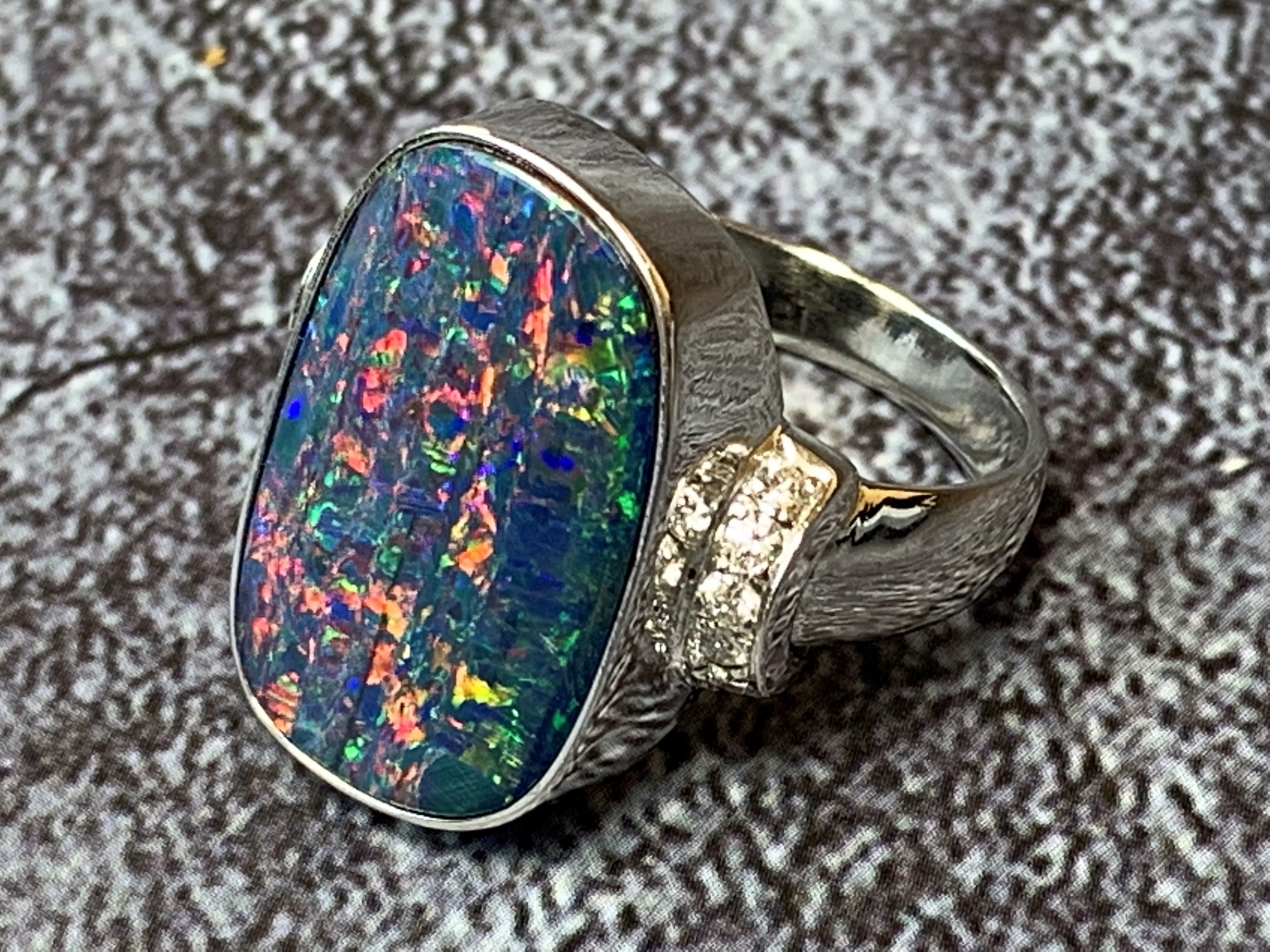 14kt White Gold Opal 9.16ct and Diamond ring