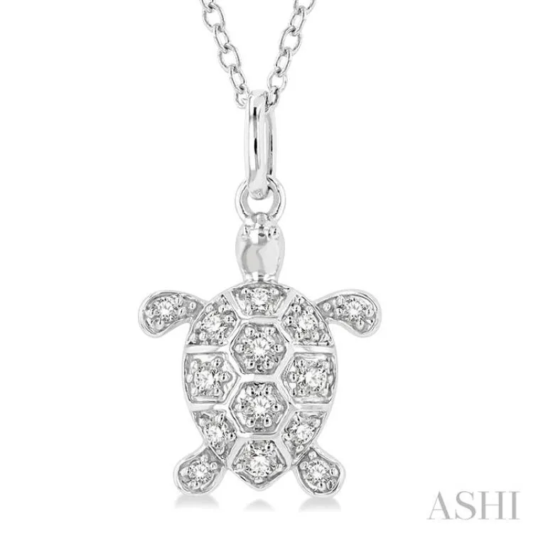 1/6 Ctw Marine Life Turtle Petite Round Cut Diamond Fashion Pendant With Chain in 10K White Gold