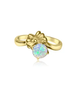 18kt Yellow Gold Black Opal ring