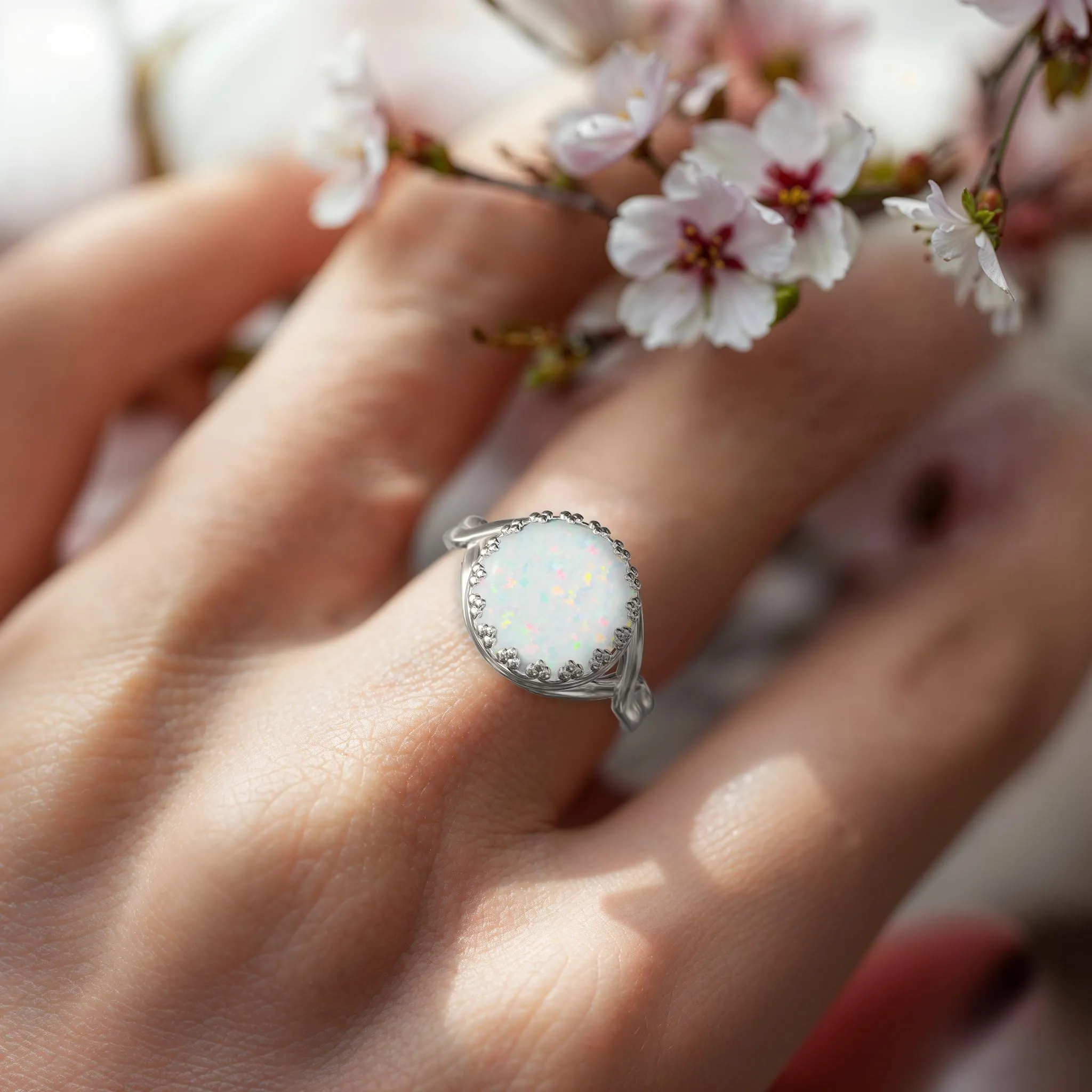 925 Sterling Silver White Opal Ring - Vintage Style October Birthstone Iridescent White Gemstone Sizable Ring - Classic Handmade Jewelry Gift For Her - Adjustable Elegant Boho Ring - Gift For Women