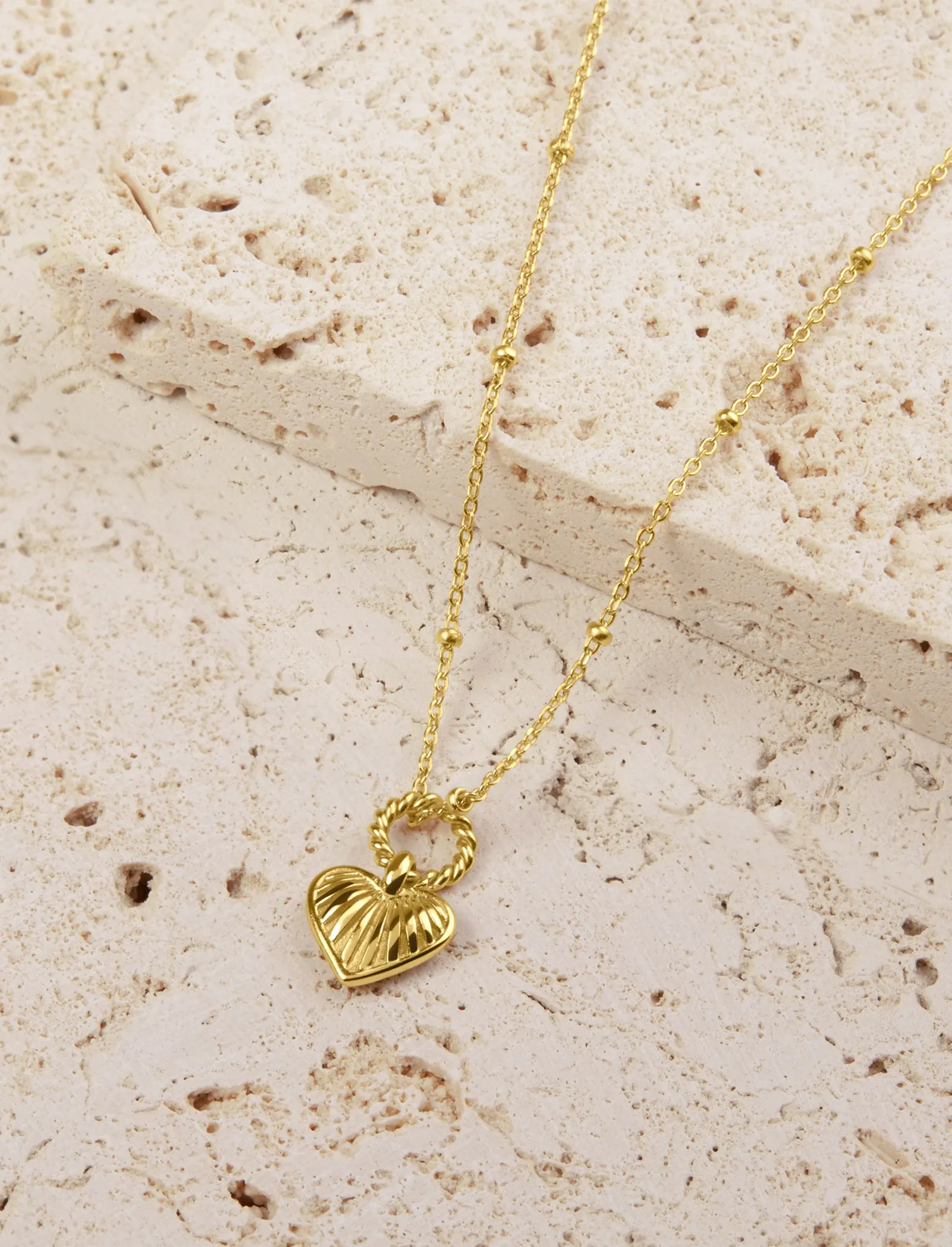 Amore Necklace