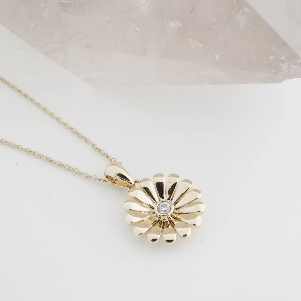 Bloom Necklace