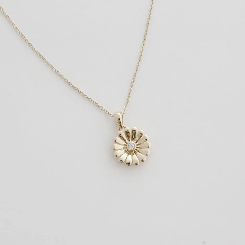 Bloom Necklace