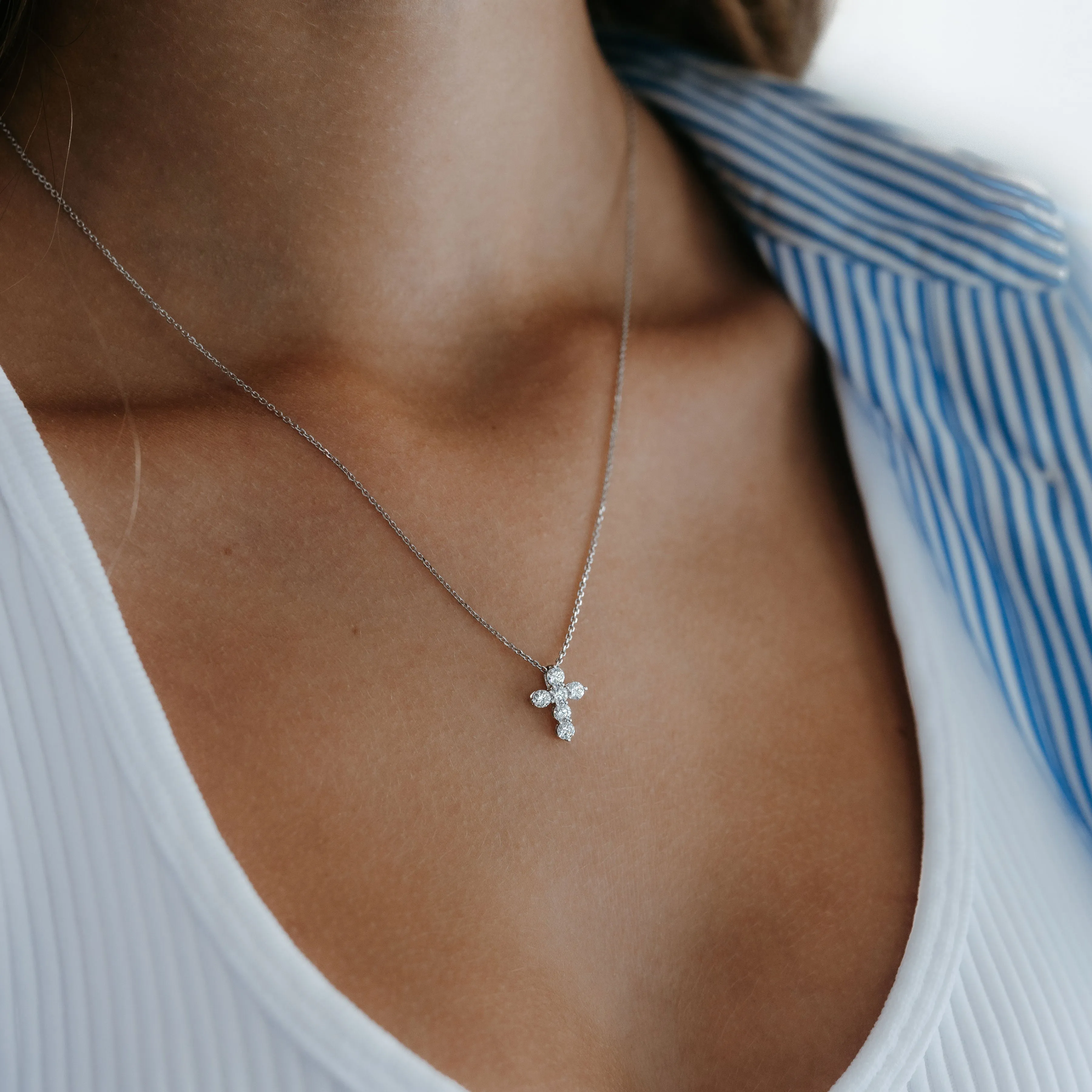 Classic Shared Prong 0.50CT Diamond Petite Cross Necklace