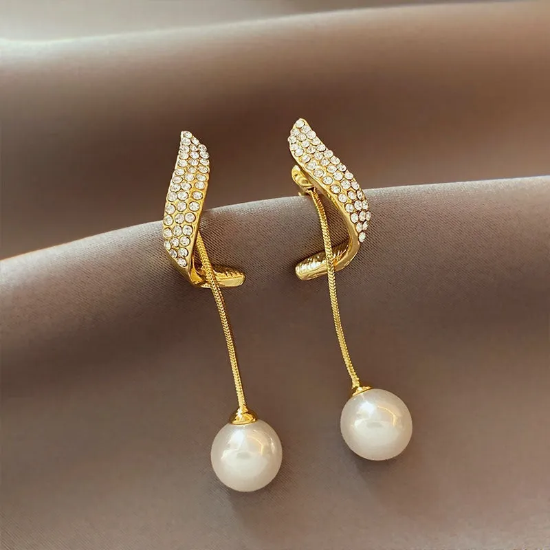 Fashion Pearl Earrings