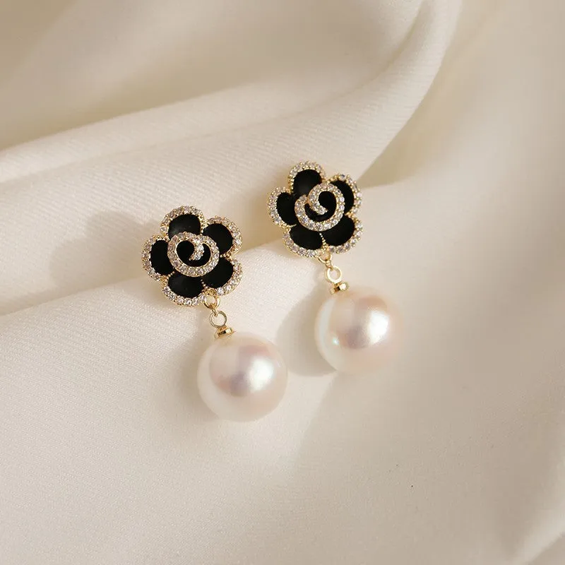 Fashion Pearl Earrings