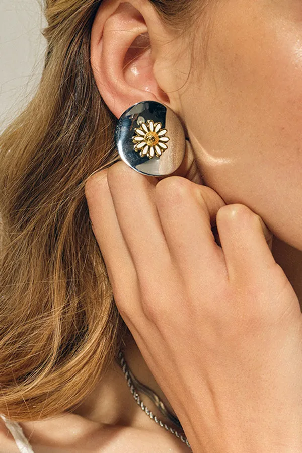 Fashionable Daisy Disc Earrings