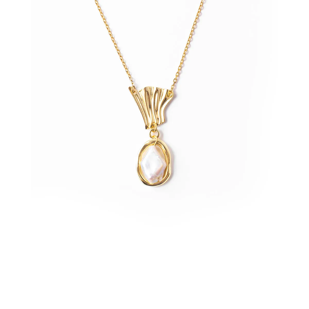 Gold Nicole Necklace