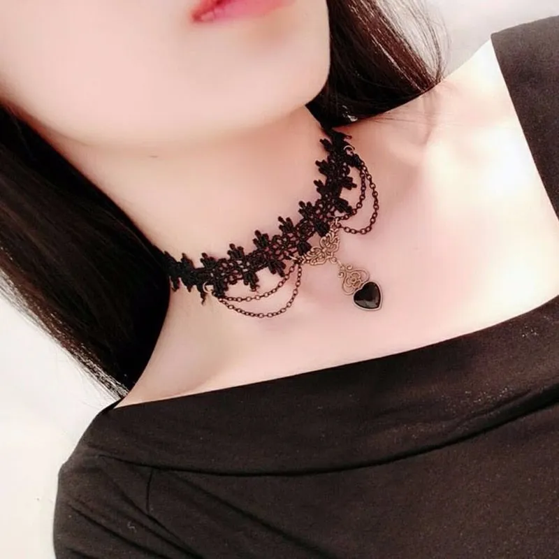 Gothic Punk Lace Choker Necklace For Women Fashion Retro Clavicle Chain Halloween Collar Choker Steampunk Jewelry Gift for Girl