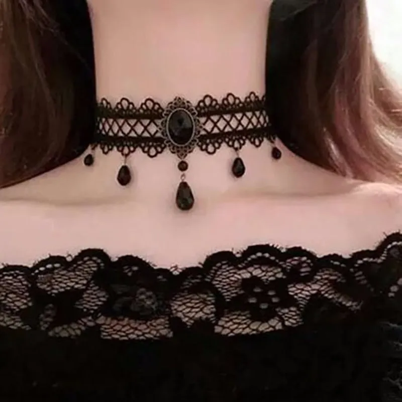 Gothic Punk Lace Choker Necklace For Women Fashion Retro Clavicle Chain Halloween Collar Choker Steampunk Jewelry Gift for Girl