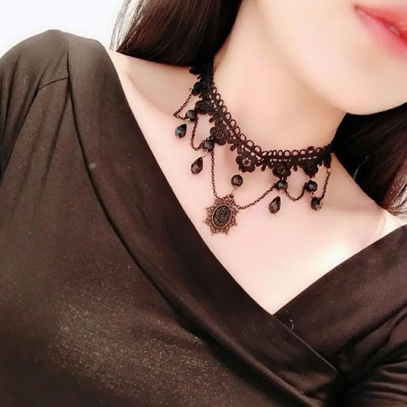 Gothic Punk Lace Choker Necklace For Women Fashion Retro Clavicle Chain Halloween Collar Choker Steampunk Jewelry Gift for Girl