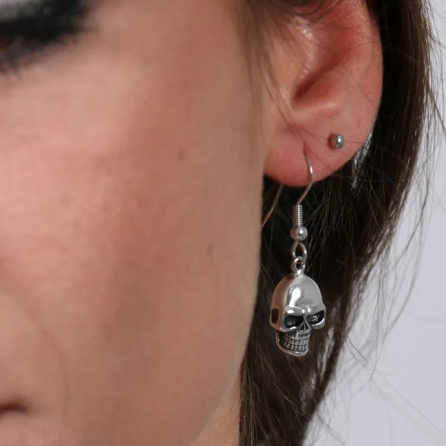 Hot Leathers JWE1102 Stainless Steel Skull Earrings