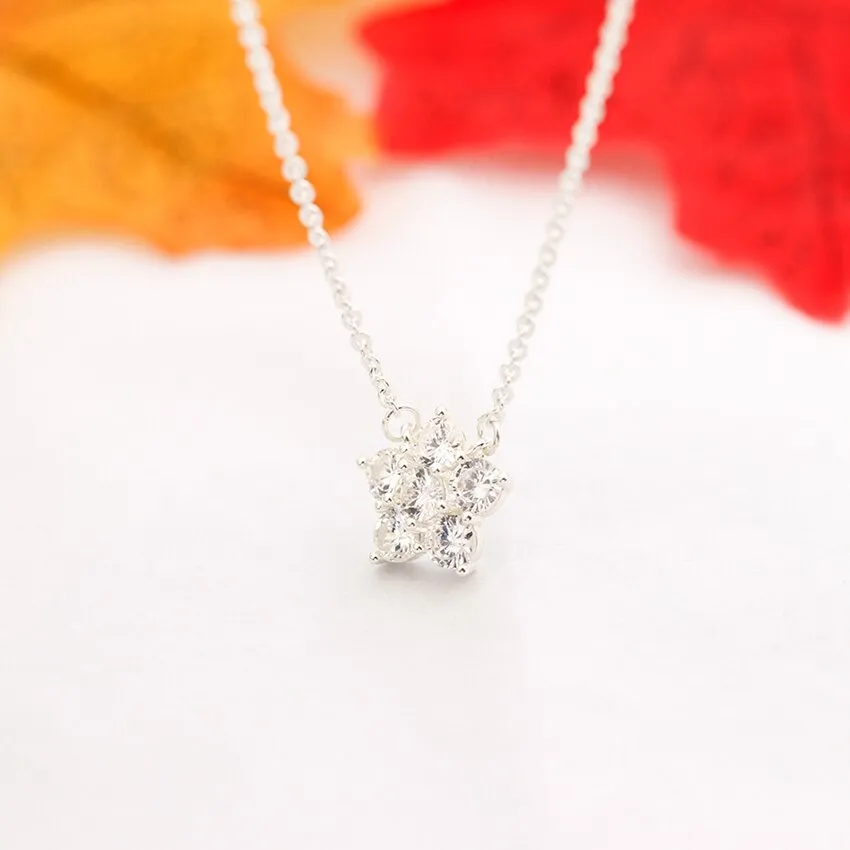 Luxury Paved AAA Cubic Zirconia Five pointe