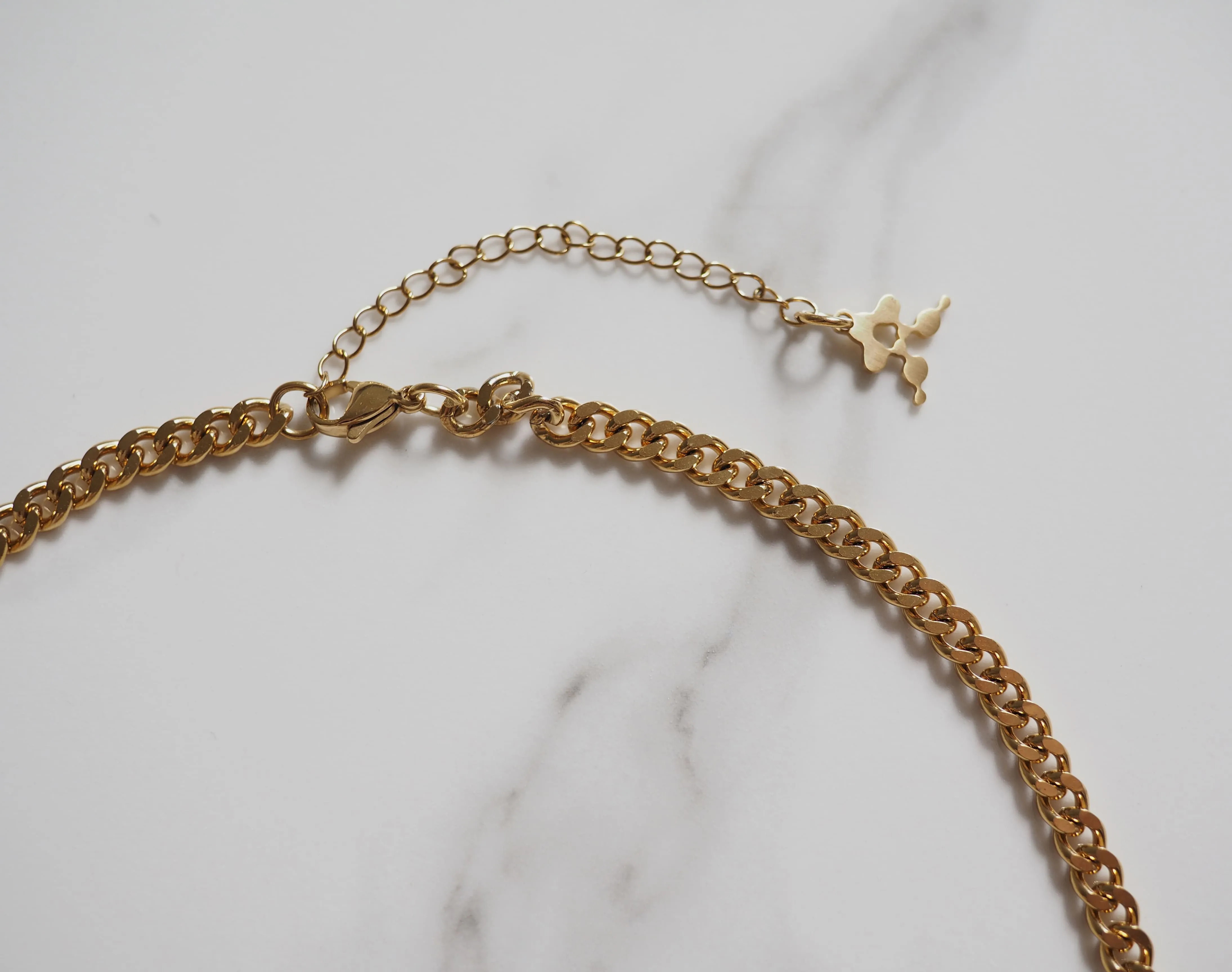 Sophie Gold Necklace Thin