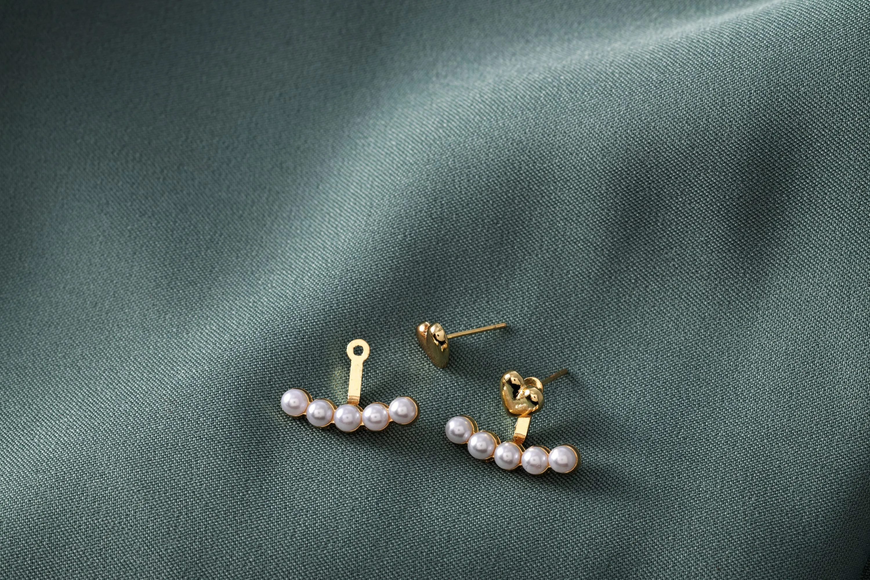 Studs with Pearls and Heart