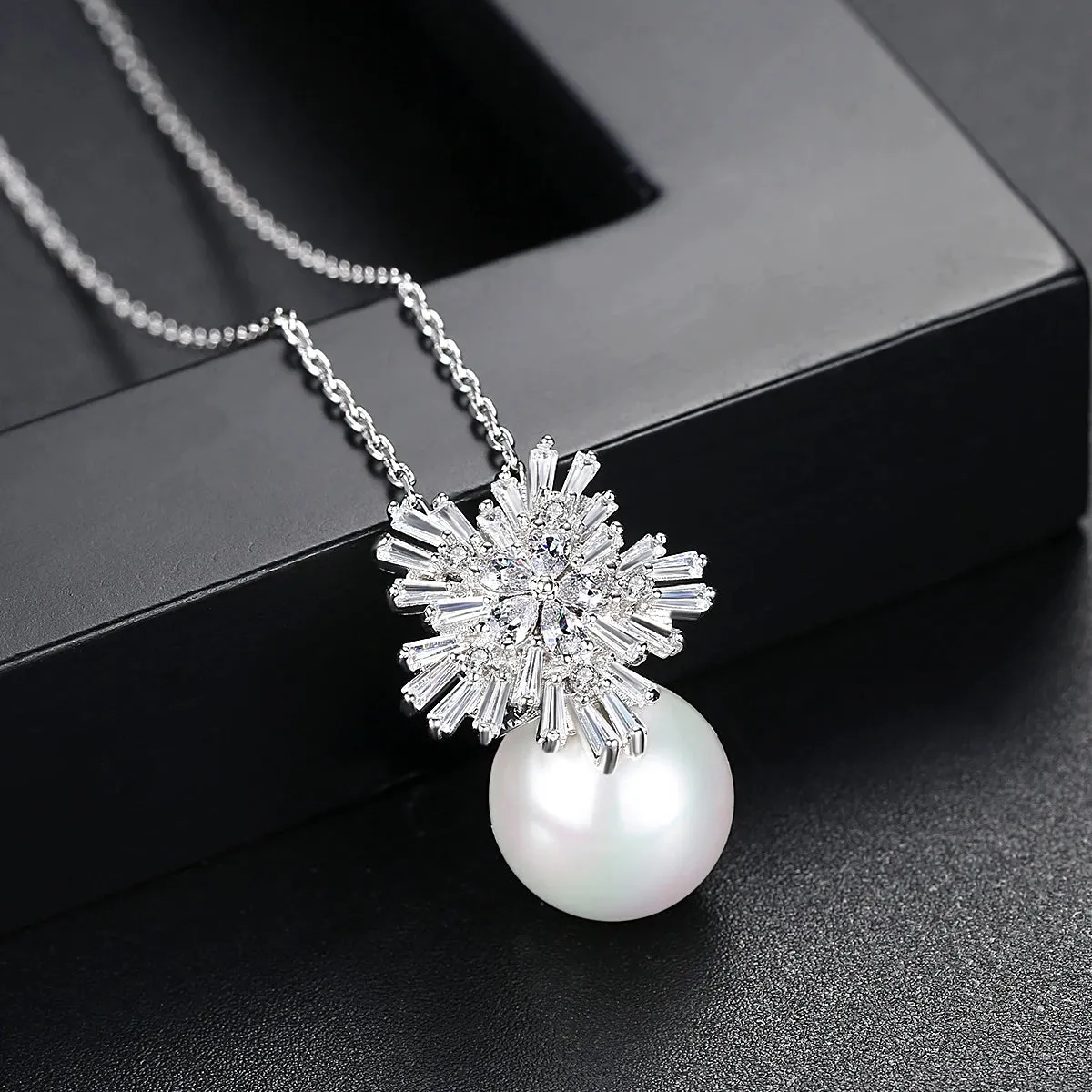 Stylish Clear CZ Flower Shell Pearl Pendant